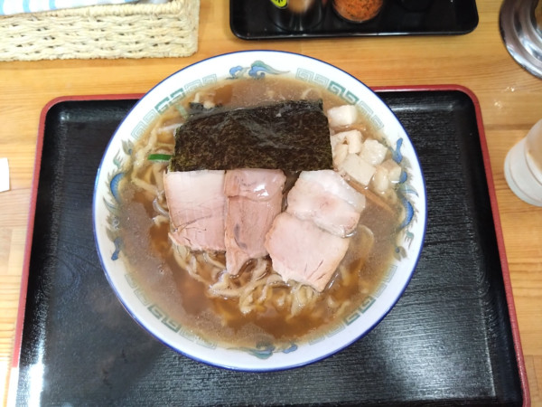 「中盛油っぽく 900円」@ケンちゃんラーメン 八戸店の写真