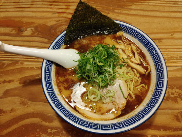 「魚節豚骨 957円」@麺家 くさび 郡山本店の写真