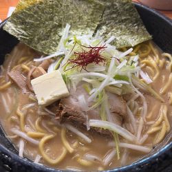 味噌ラーメン  バター