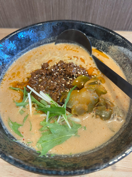 「こだわり担々麺 濃いめ  硬め」@麺処 ごまや 北浦和店の写真