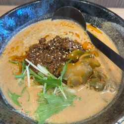 こだわり担々麺 濃いめ  硬め