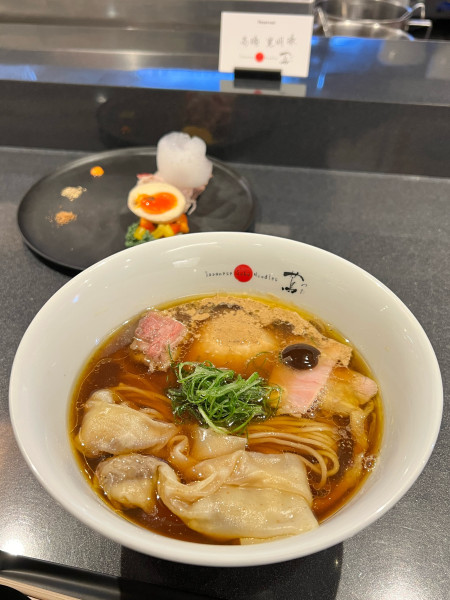 「特製トリュフ雲呑醤油Soba」@Japanese Soba Noodles 蔦の写真