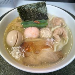 特製塩ラーメン