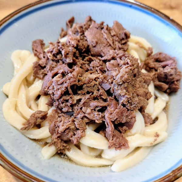 「牛ぶっかけうどん」@杵屋麦丸 成田国際空港第1T店の写真