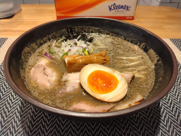 「百尾煮干し 醤油」@煮干しらーめん 波乃にぼるの写真