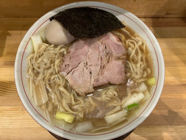 「味玉中華そば　大盛」@中華そば 葉山の写真