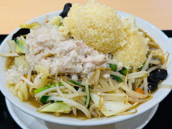 「こく旨醤油ベジらぁ 他 1,600円」@肉野菜炒め ベジ郎 アリオ北砂店の写真