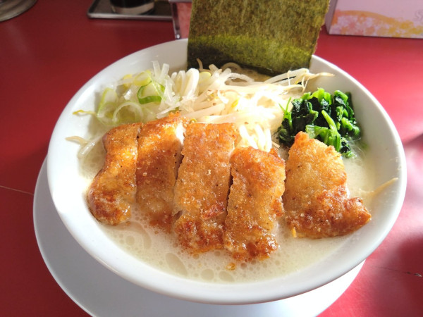 「塩パーコー麺」@葵一家の写真