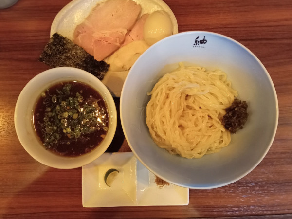「昆布水つけ麺＋味玉＋スープ割り」@紬生の写真