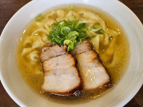 「塩らーめん」@らーめん 木陰 四街道店の写真