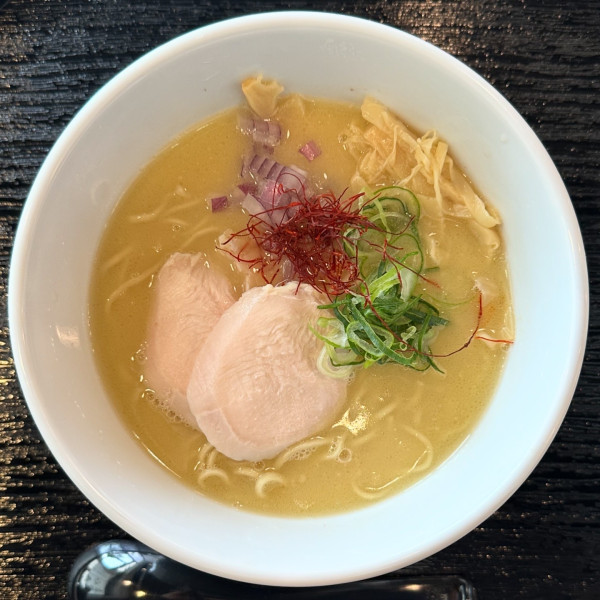 「濃厚鶏白湯らぁ麺 醤油」@麺屋 せんくうの写真
