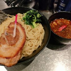 痺れるつけめん