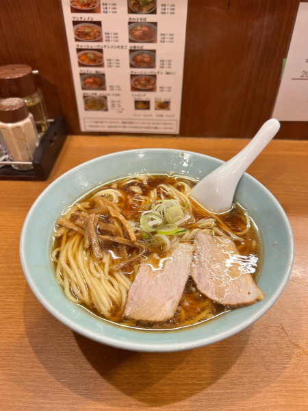 「中華そば 油多め」@共楽の写真