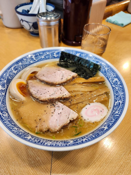 「特製中華そば」@中華そば 青葉 中野本店の写真