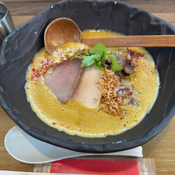 「シビ辛味噌カレー」@えびそば 緋彩の写真