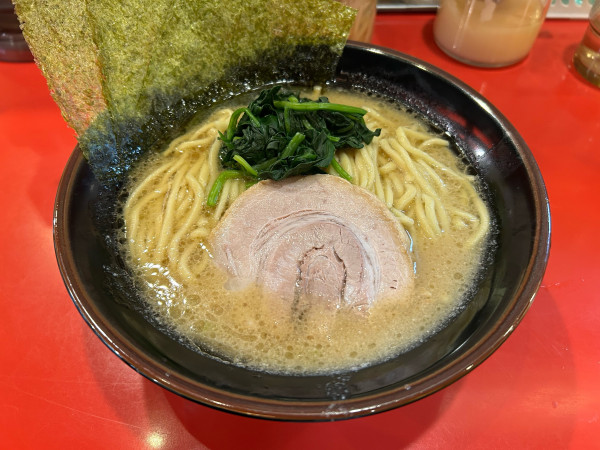 「ラーメン」@横浜家系ラーメン 真誠家 つつじヶ丘店の写真