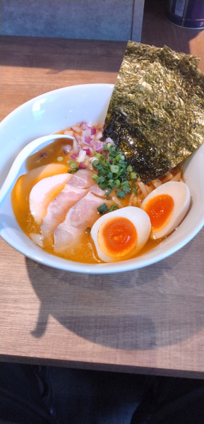 「特製真鯛と蛤の白湯そば」@ミタバラボの写真