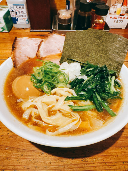 「特製煮干しラーメン 醤油」@三代目しゅうの写真