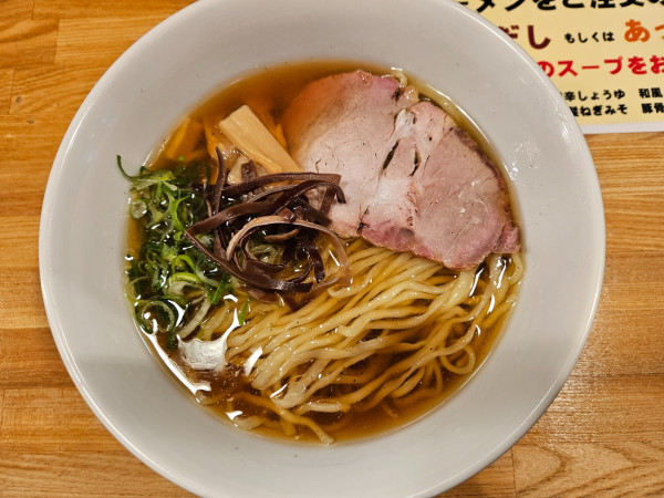 「しなそば」@和風だしラーメン 徳栄軒の写真