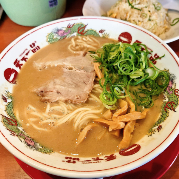 「チャーハン定食こってり」@天下一品 守谷店の写真
