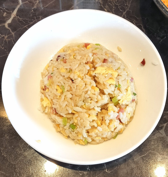 「麺飯セットのにんにく炒飯」@鮮楽園 南店の写真