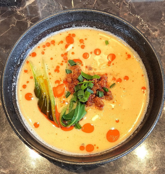 「自家製担々麺 899円＋税」@鮮楽園 南店の写真