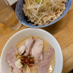 魚介つけ麺　肉増し　野菜マシ