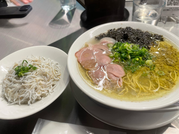 「牡蠣塩ラーメン」@むかん  錦糸町店の写真