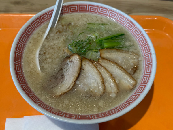 「塩とんこつらーめん」@幸楽苑 レイクウォーク岡谷店の写真