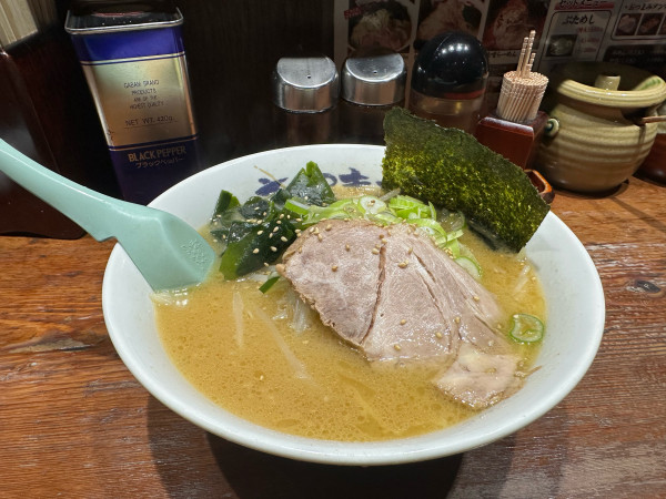 「らーめん(味噌)」@さつまっこ 田園調布店の写真