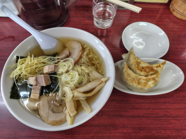 「生姜ラーメン&チャーシュートッピング」@佐野ラーメン 中村屋 野木店の写真