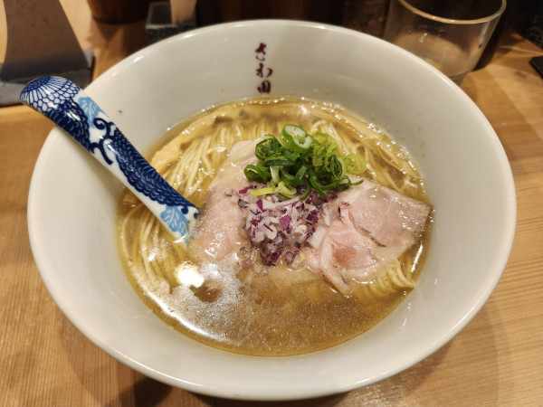 「炭火焼鯵塩ラーメン」@らぁ麺 さわ田の写真