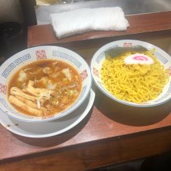 いりこつけ麺