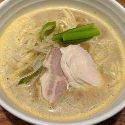利 カレークリーミー麺