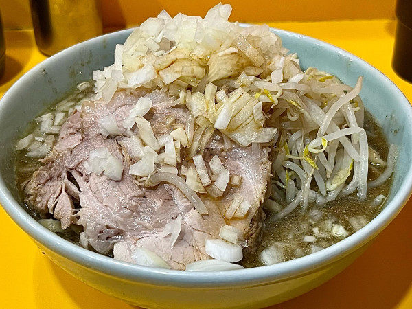 「プチ煮干し二郎(お湯だけ非乳化)」@ラーメン二郎 八王子野猿街道店2の写真