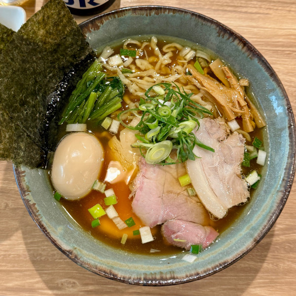 「特製醤油そば」@自家製麺250の写真
