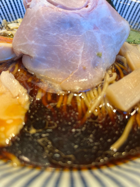 「煮干しそば 黒醤油」@寿製麺よしかわ 川越店の写真