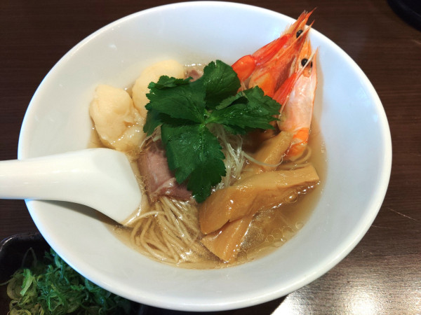 「【限定】芳醇海老そば ￥1180・九条ねぎ ￥150」@寿製麺よしかわ 坂戸店の写真