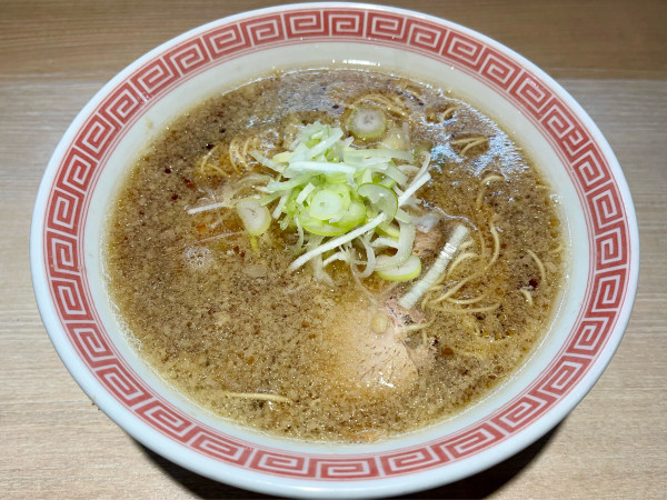 「【朝限定】朝ラーメン」@まるえ中華そばの写真