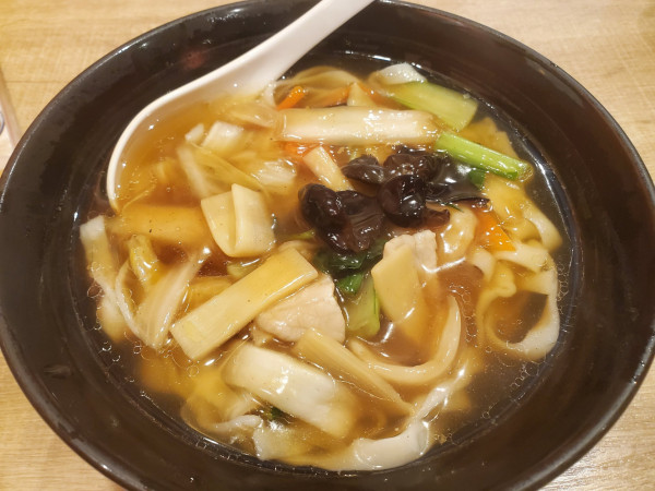 「什錦刀削面」@和記食坊の写真