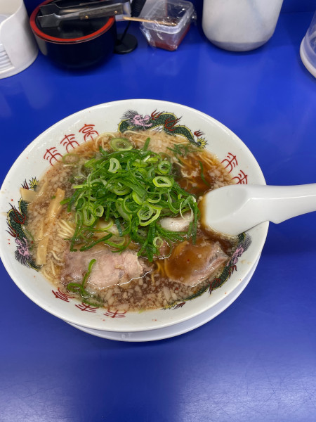 「ラーメン(ネギ大盛り)」@来来亭 福山蔵王店の写真