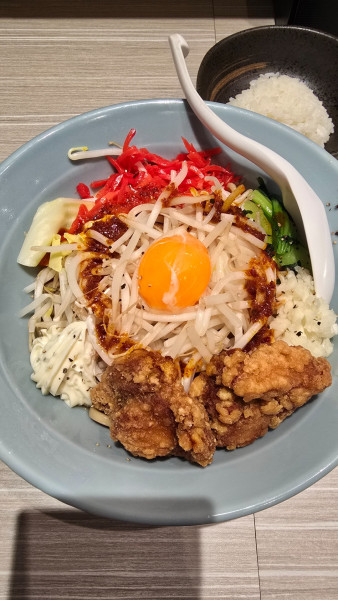 「濃厚タルタル唐揚げまぜそば　1000円」@高崎青春ブタ二郎の写真