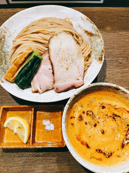 「地鶏白湯担々つけめん」@らーめん楓の写真