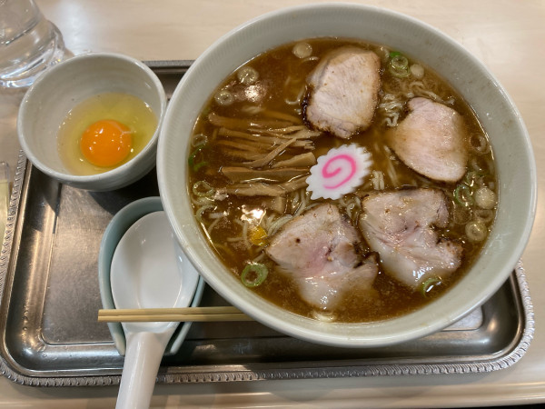 「中華麺(生玉子付)」@永福町大勝軒の写真