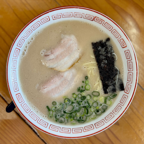 「らーめん 並（680円）」@大久ラーメン 鳥栖店の写真