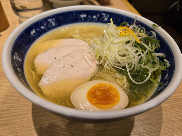 「鶏塩ラーメン」@せたが屋 羽田国際空港店の写真