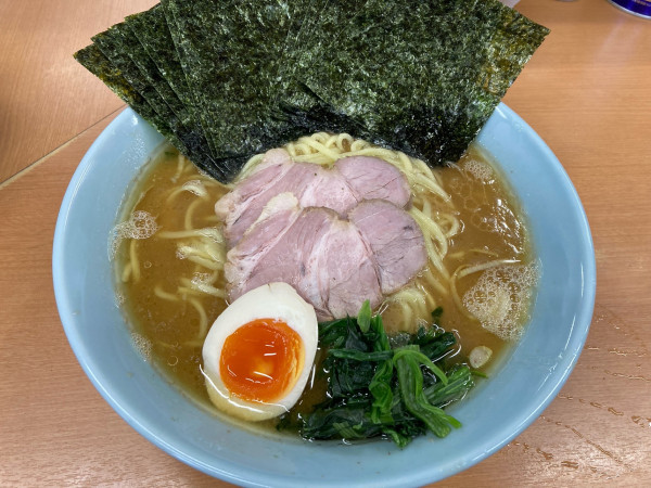 「特製ラーメン大＋のり」@横浜らーめん 武蔵家 綾瀬店の写真