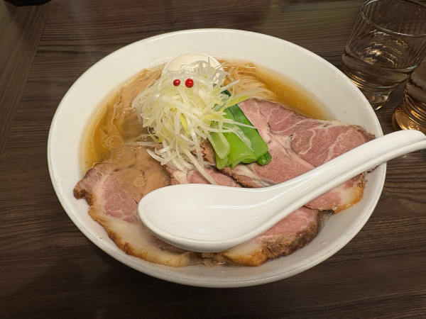 「塩ラーメン　大盛」@花笑み中華そば かれんの写真