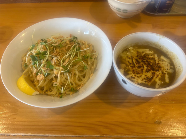 「焦がしチーズカレーつけそば　980円」@麺や 吉四 KiCCHOの写真