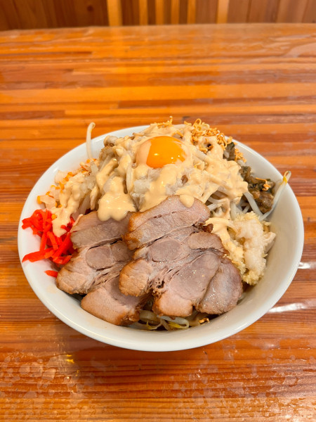 「特製まぜそば」@まぜそば専門店 カミナリオヤジの写真